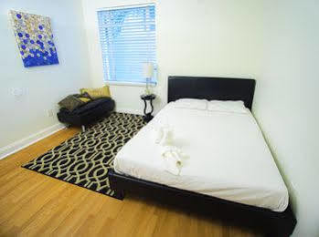 Hotel Collins 3*